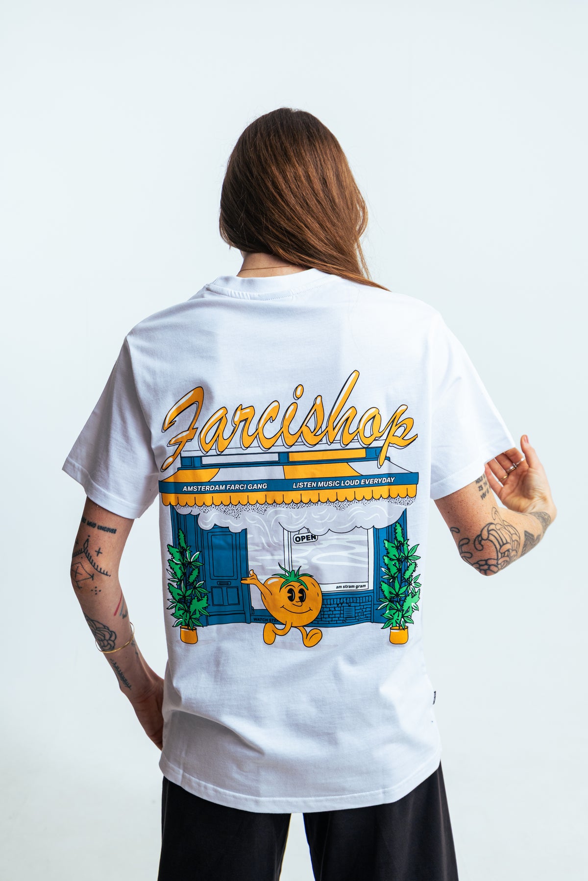TEE SHOP WHITE