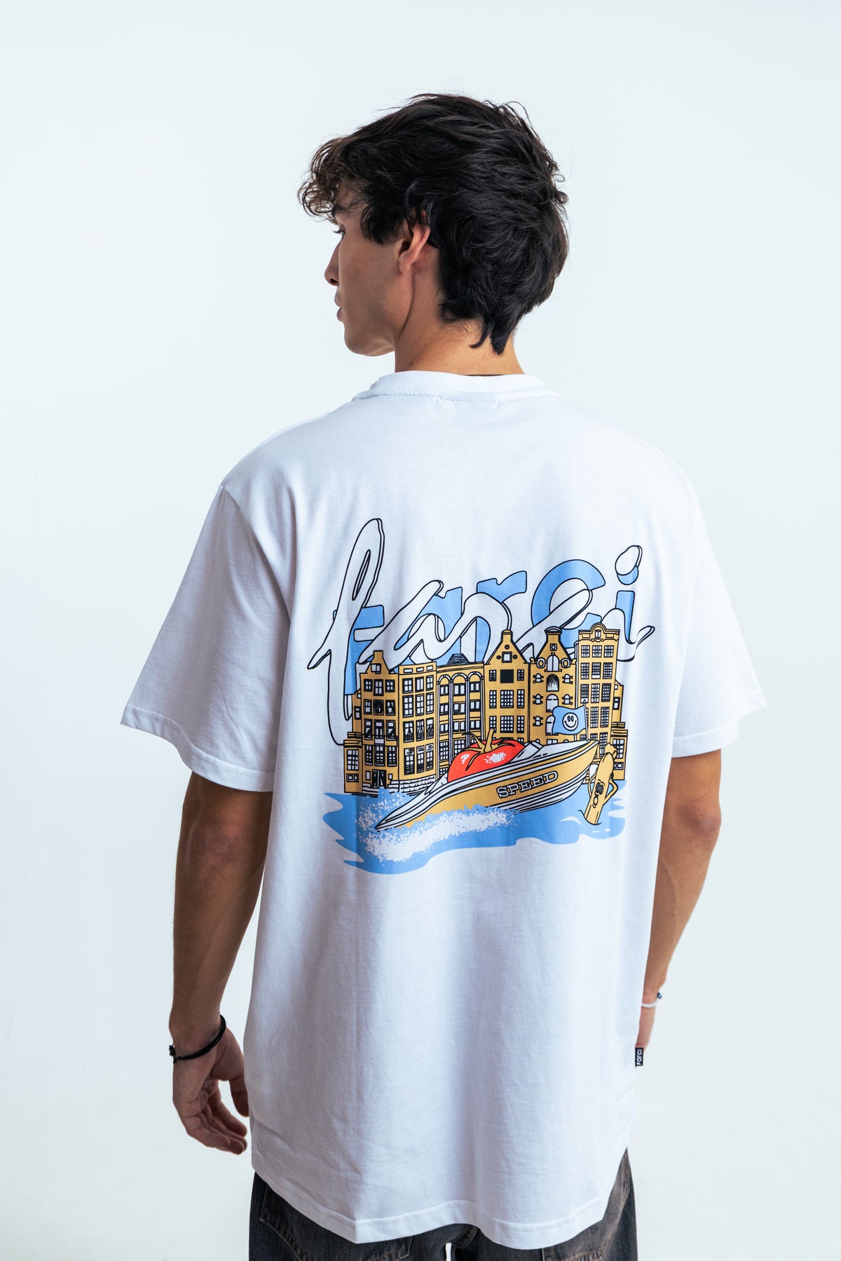 TEE BOAT WHITE
