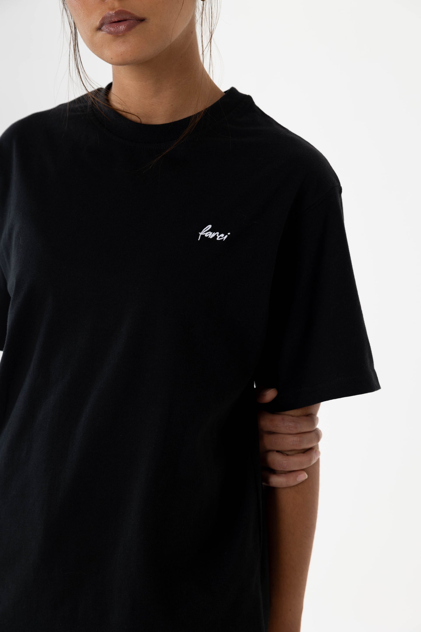 TEE POSITIVE BLACK