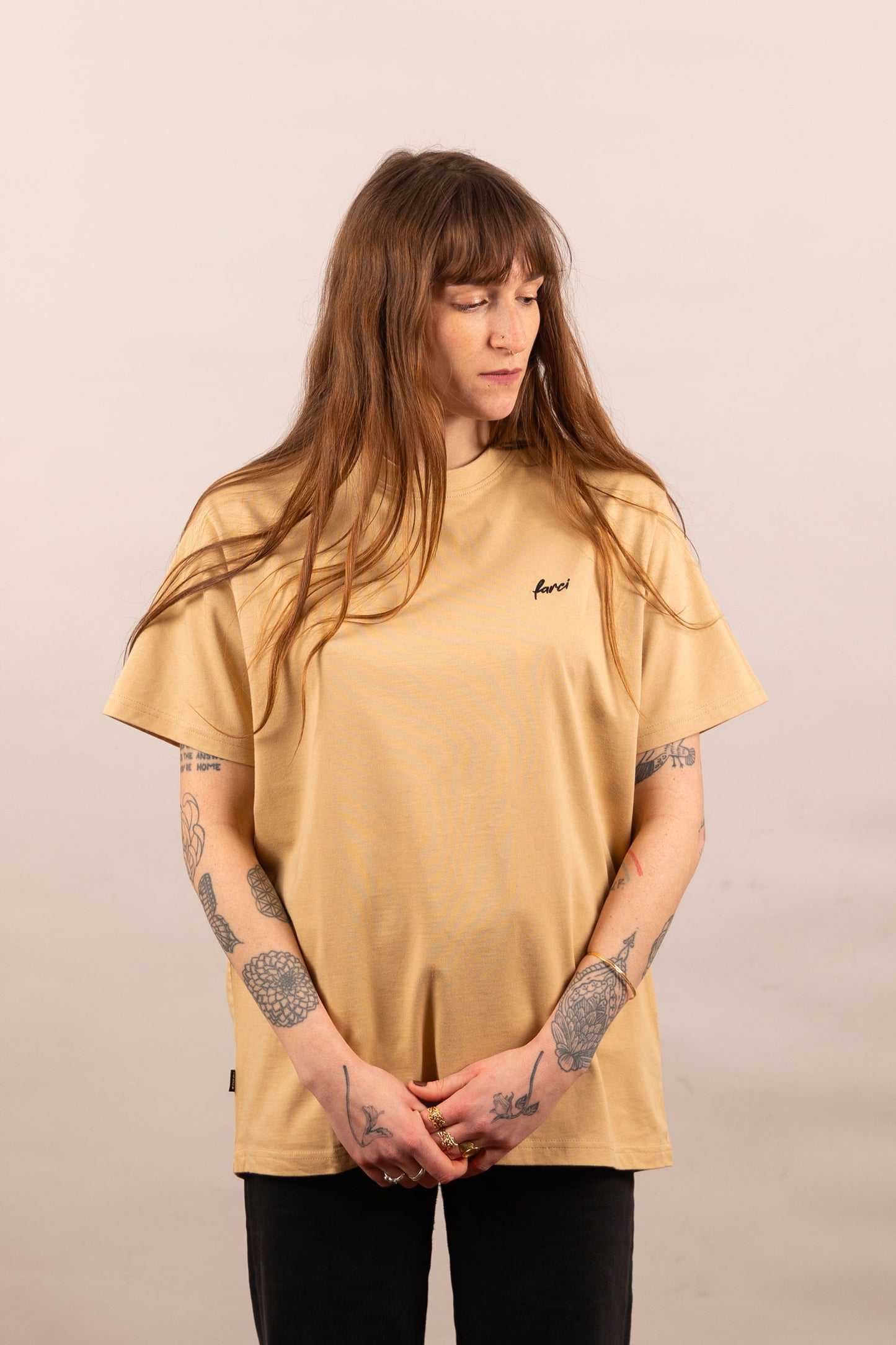 TEE SHARK BEIGE