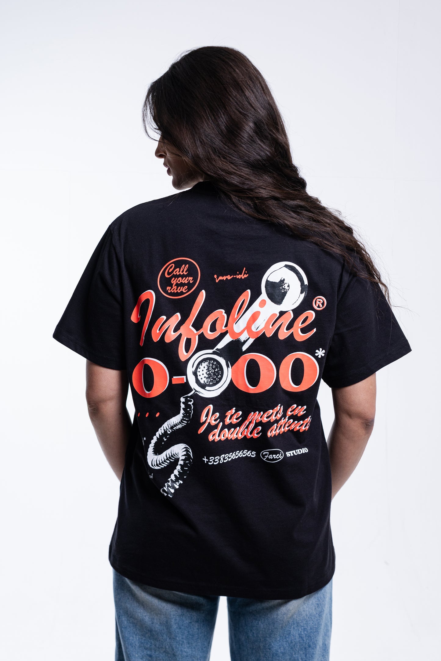 TEE INFOLINE BLACK