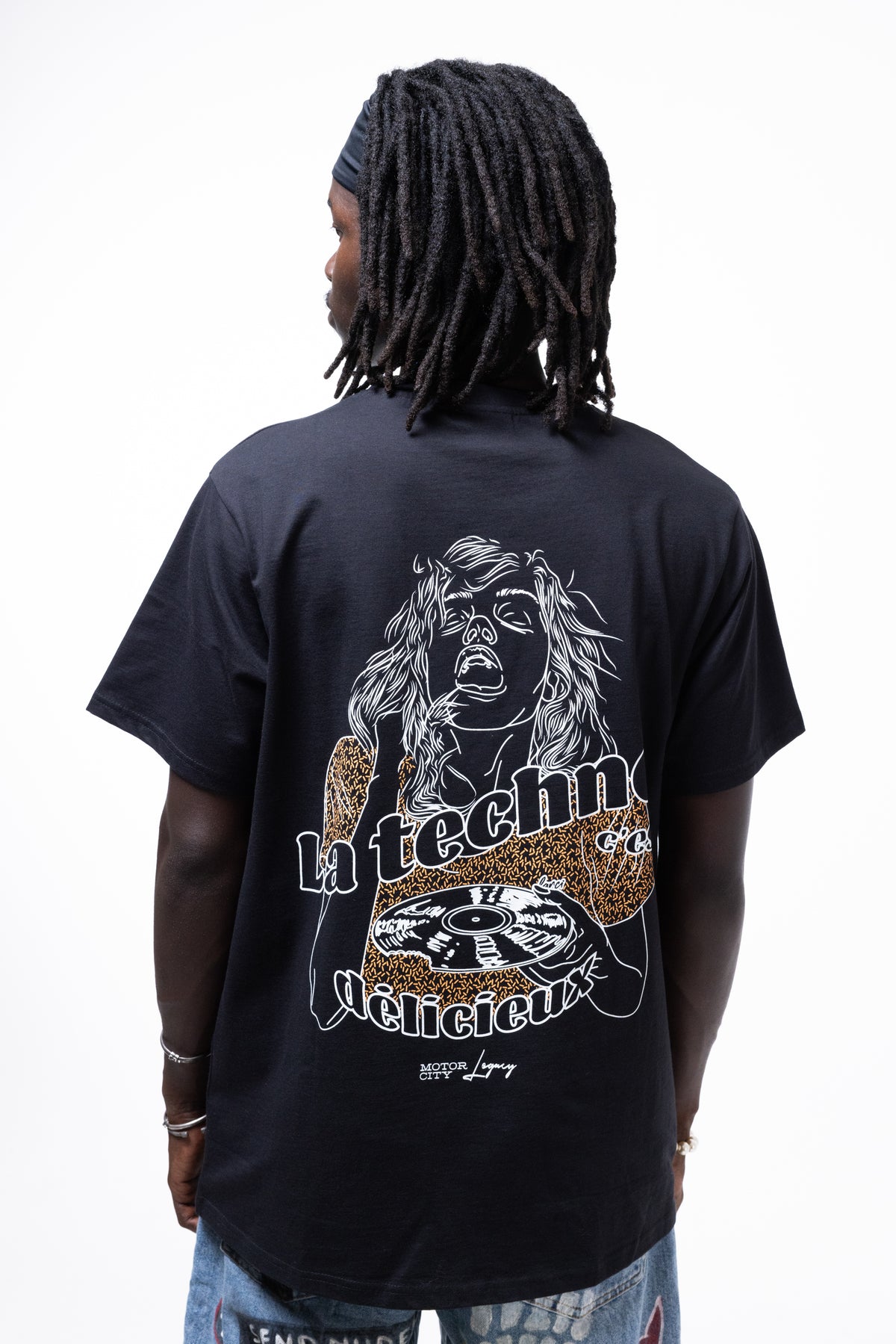 DELI TEE BLACK