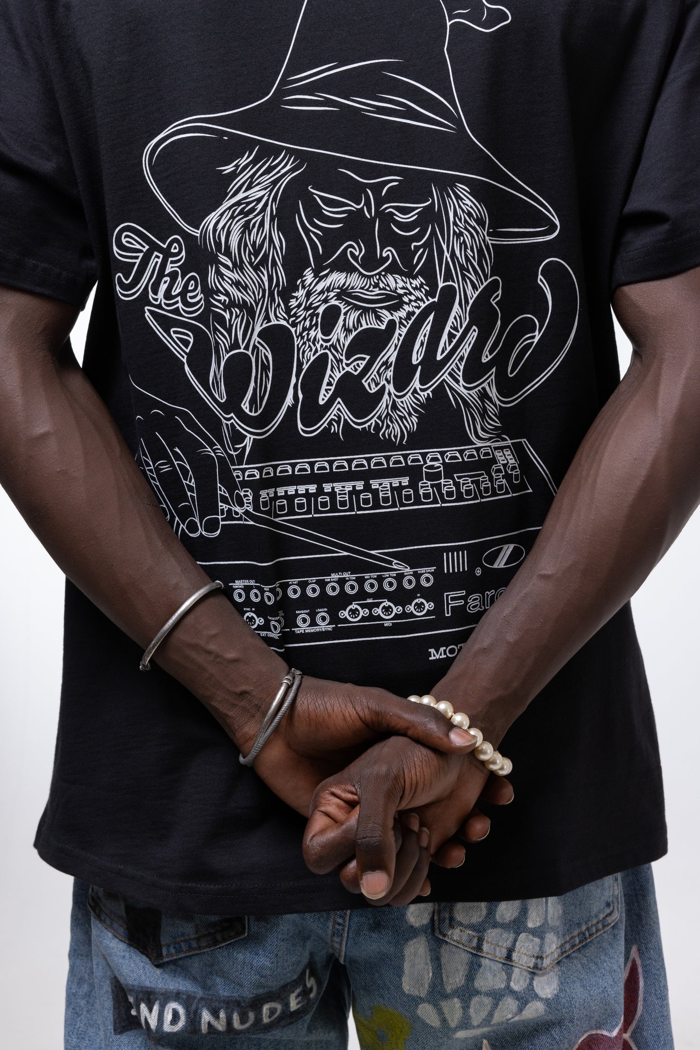 WIZARD TEE BLACK