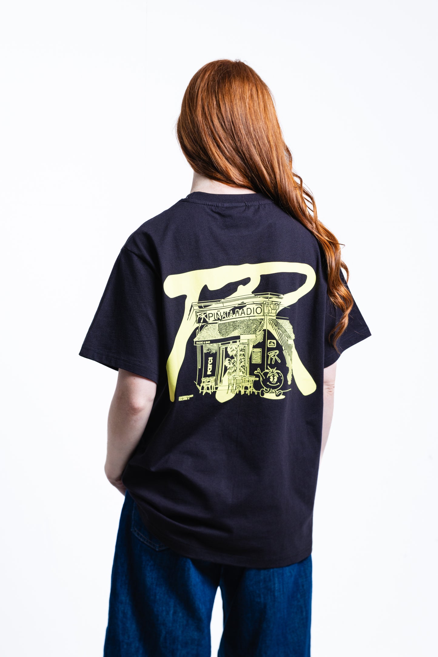 TEE PIÑA BLACK