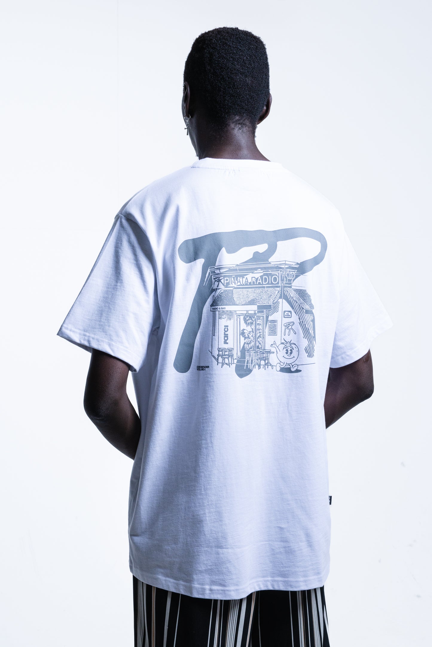 TEE PIÑA WHITE