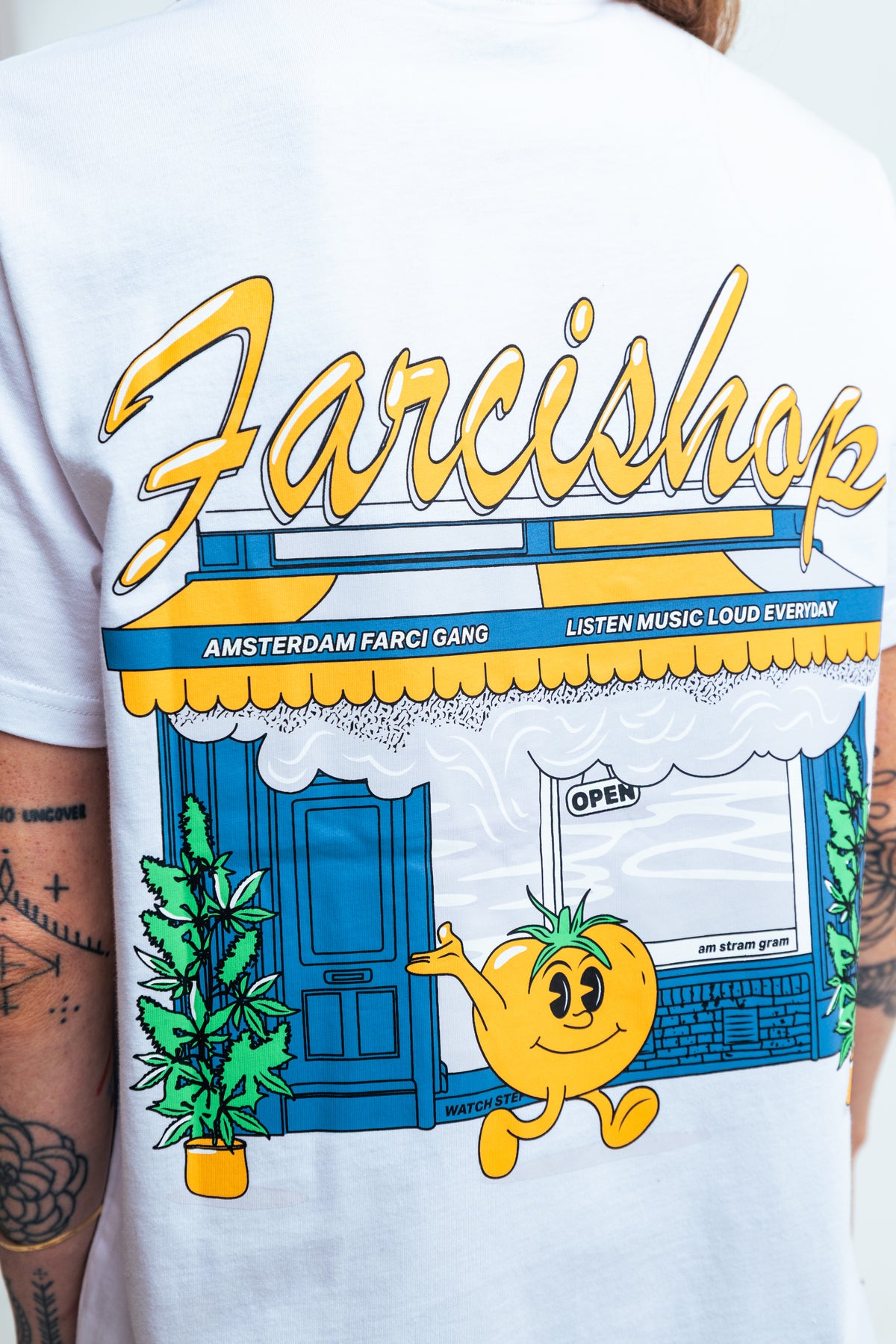 TEE SHOP WHITE