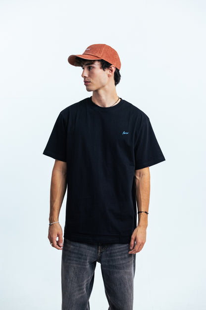TEE PIPE BLACK