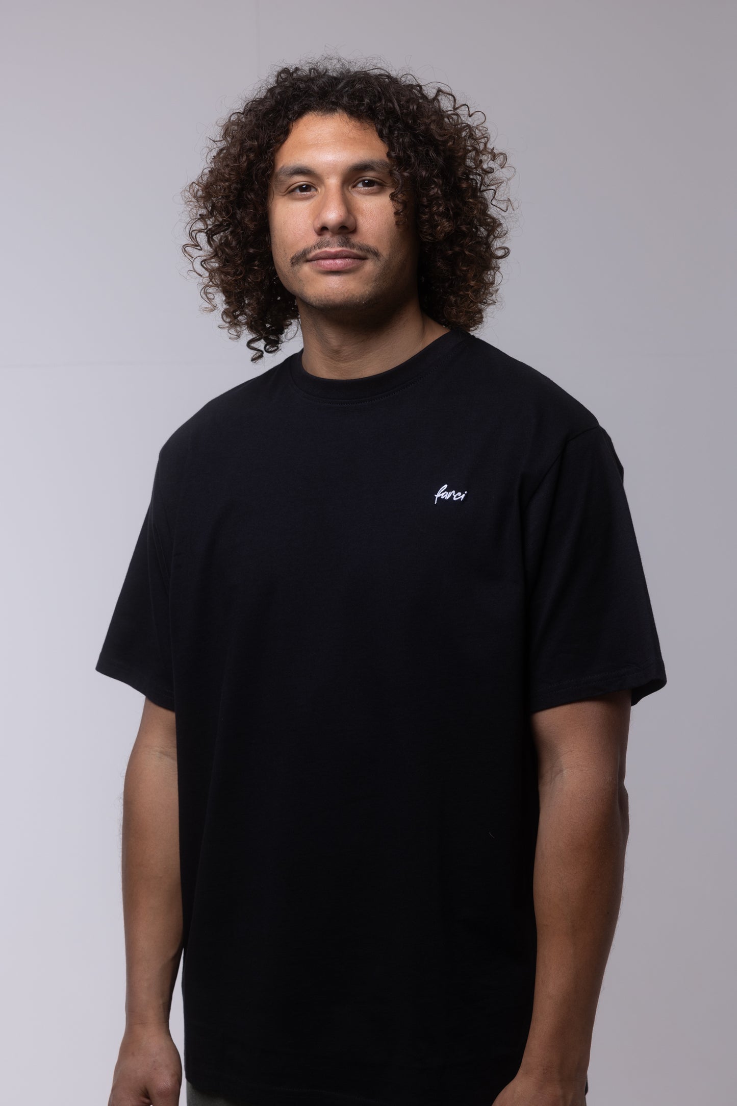TEE SAULE BLACK