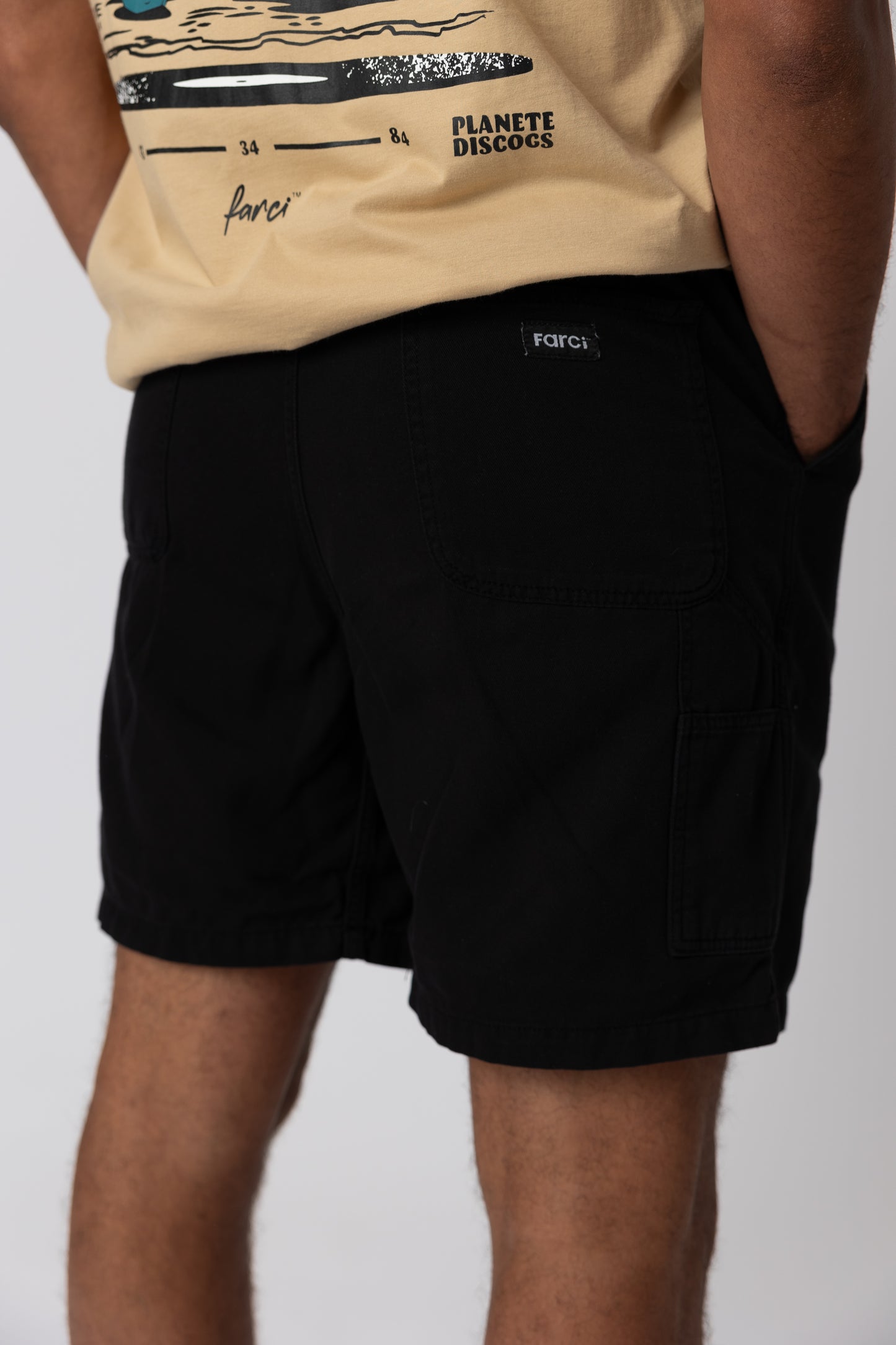 CALI BLACK SHORT