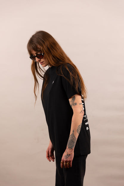 TEE SHARK BLACK