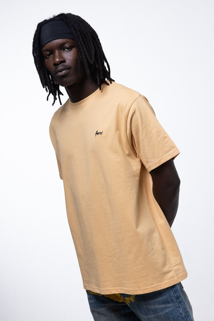 THIS TEE BEIGE