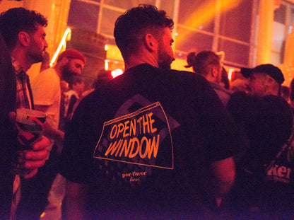 WINDOW Tee BLACK